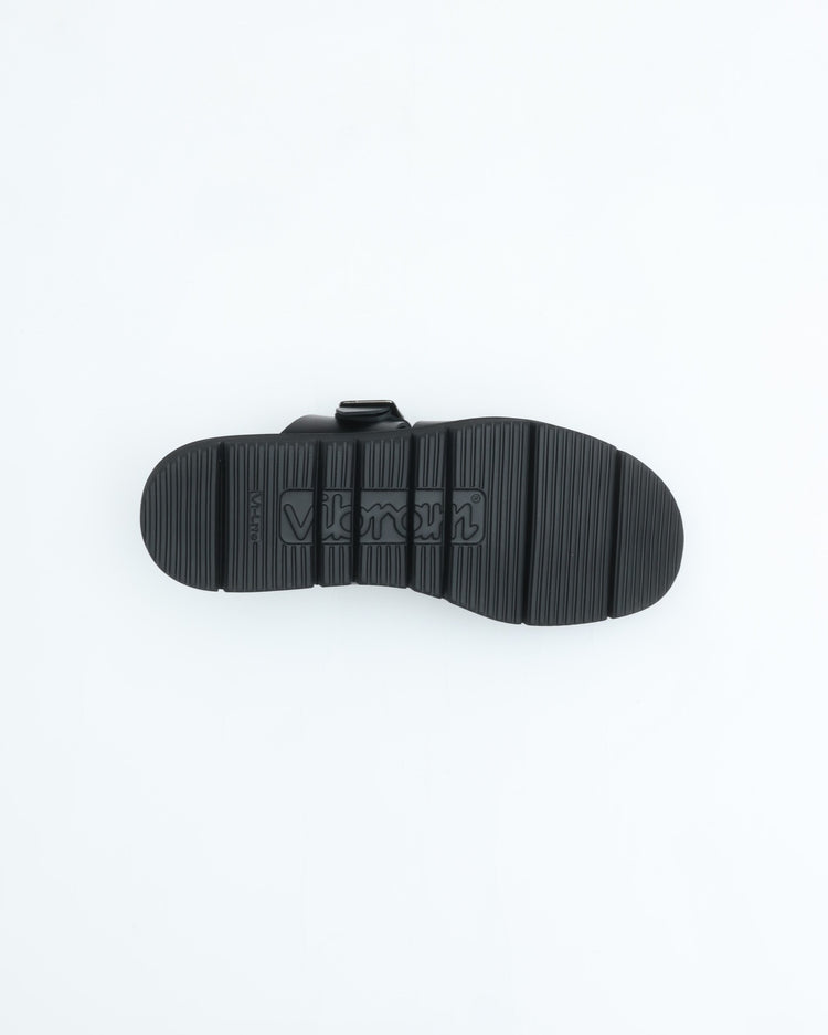 foot the coacher   CROSS BELT SANDALS (GLOXI CUT MEDIUM SOLE)