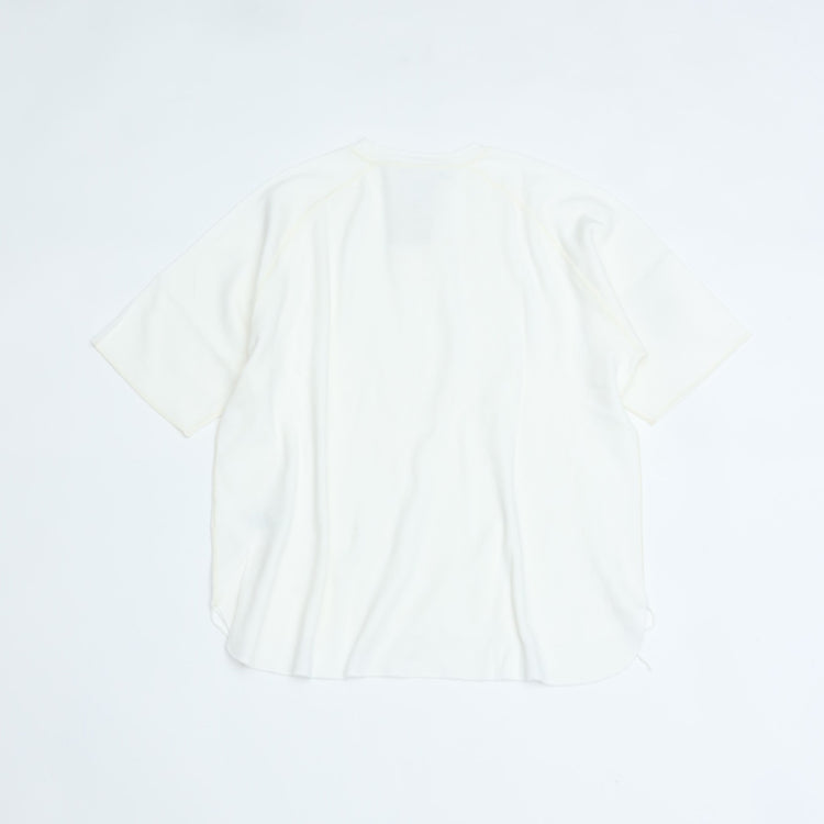 REMI RELIEF  WタックラグランヘンリーネックT OFFWHITE