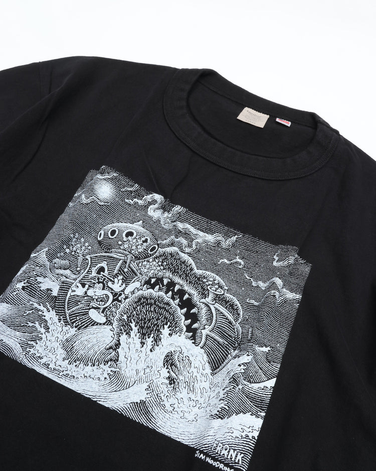 TOUGHER   BREA S/S TEE　JIM WOODRING FRANK2(BLACK)