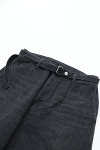 YOKO SAKAMOTO BELTED TROUSERS FADE BLACK
