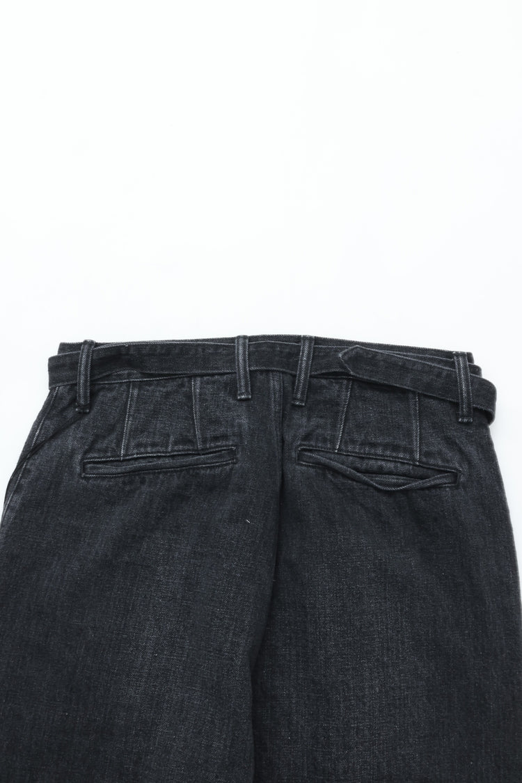 YOKO SAKAMOTO BELTED TROUSERS FADE BLACK