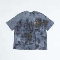 armi ar070149 SEED CYCLE × WhERE is FAKE × MISAKI USHIOZU CAPSULE COLLECTION RUST DYED FLAT-SEAM TEE