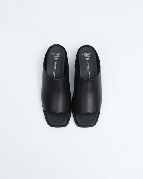 BEAUTIFUL SHOES SQUARE SANDALS BSS2612016