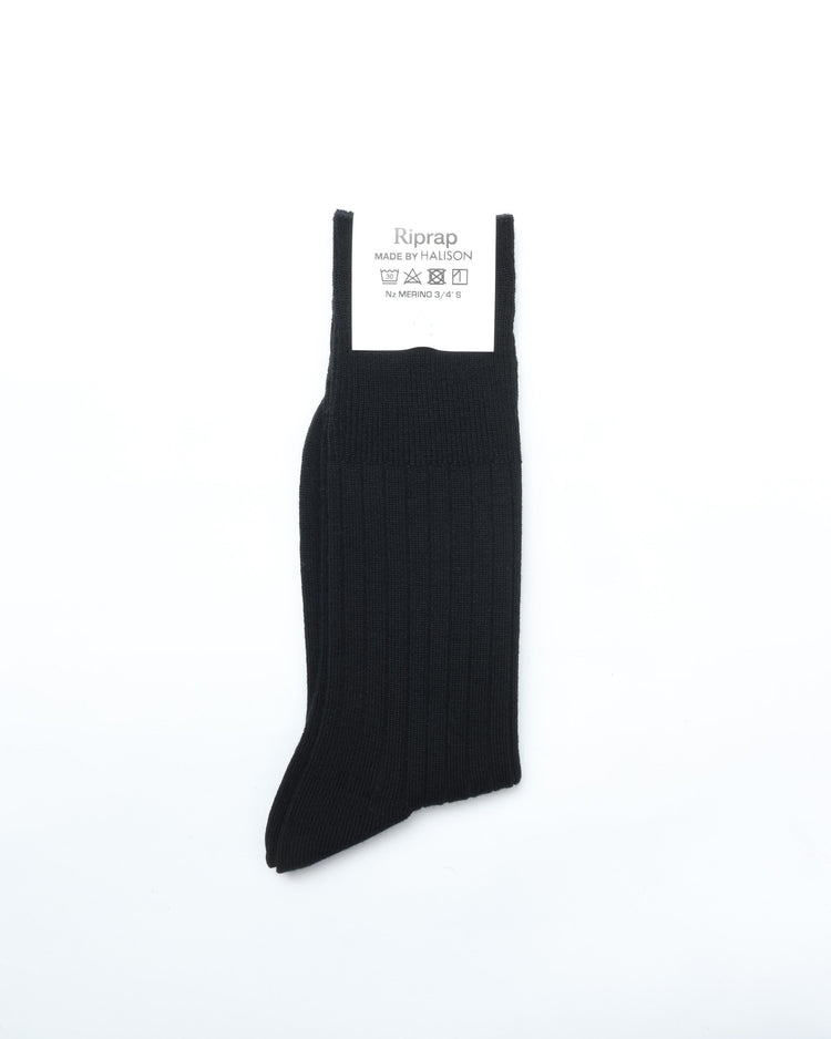 Riprap /  NZ MERINO THREE QUARTERS BLACK