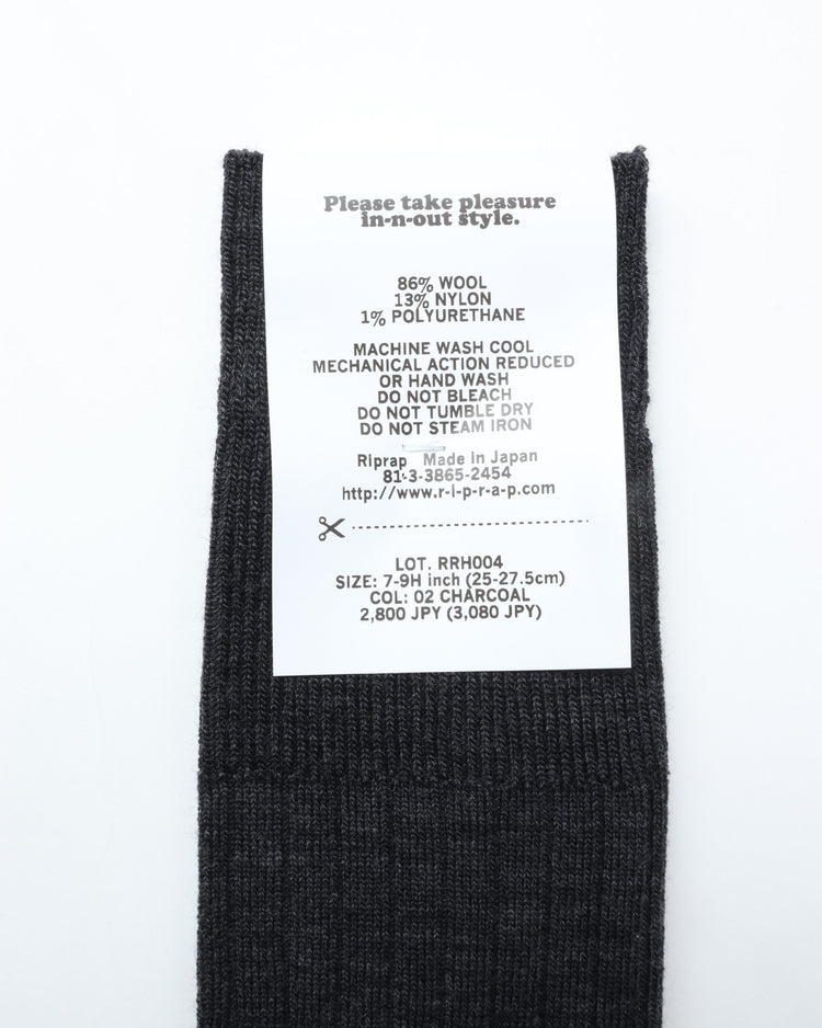 Riprap /  NZ MERINO THREE QUARTERS CHARCOAL