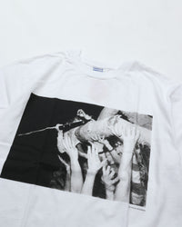 WALLA WALLA SPORT  PRINTABLE TUBE TEE / CHARLES PETERSON  "CROWD SURF" WHITE