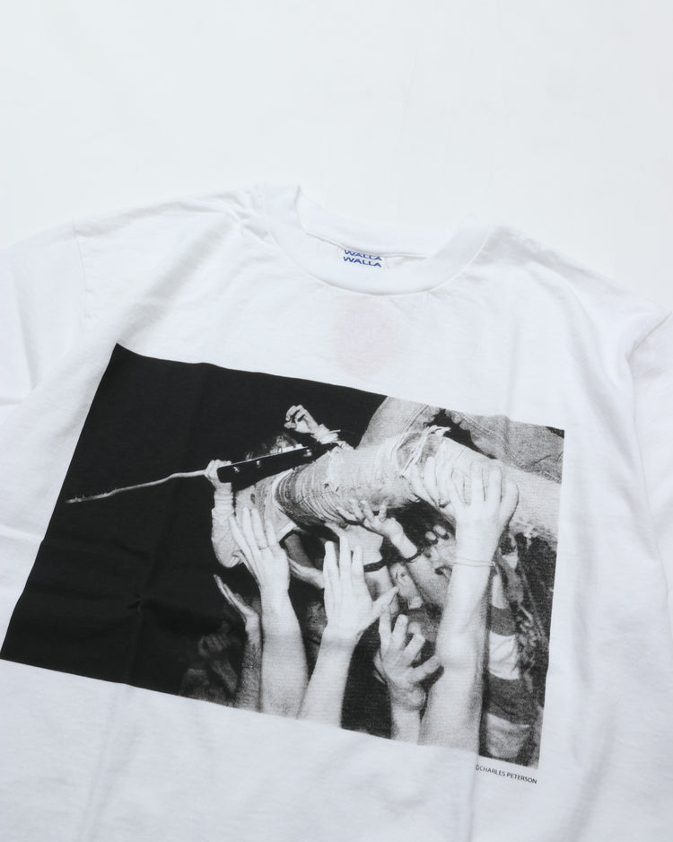 WALLA WALLA SPORT  PRINTABLE TUBE TEE / CHARLES PETERSON  "CROWD SURF" WHITE
