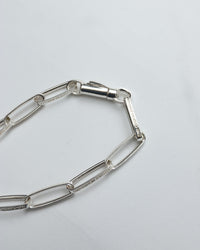 END CUSTOM JEWELLERS HALF ROUND NARROW CHAIN SILVER ENDB110