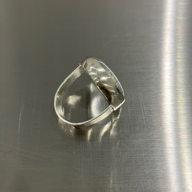 tiinei / 標本硝子リング