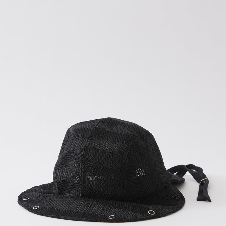 La Maison de Lyllis / DONAU