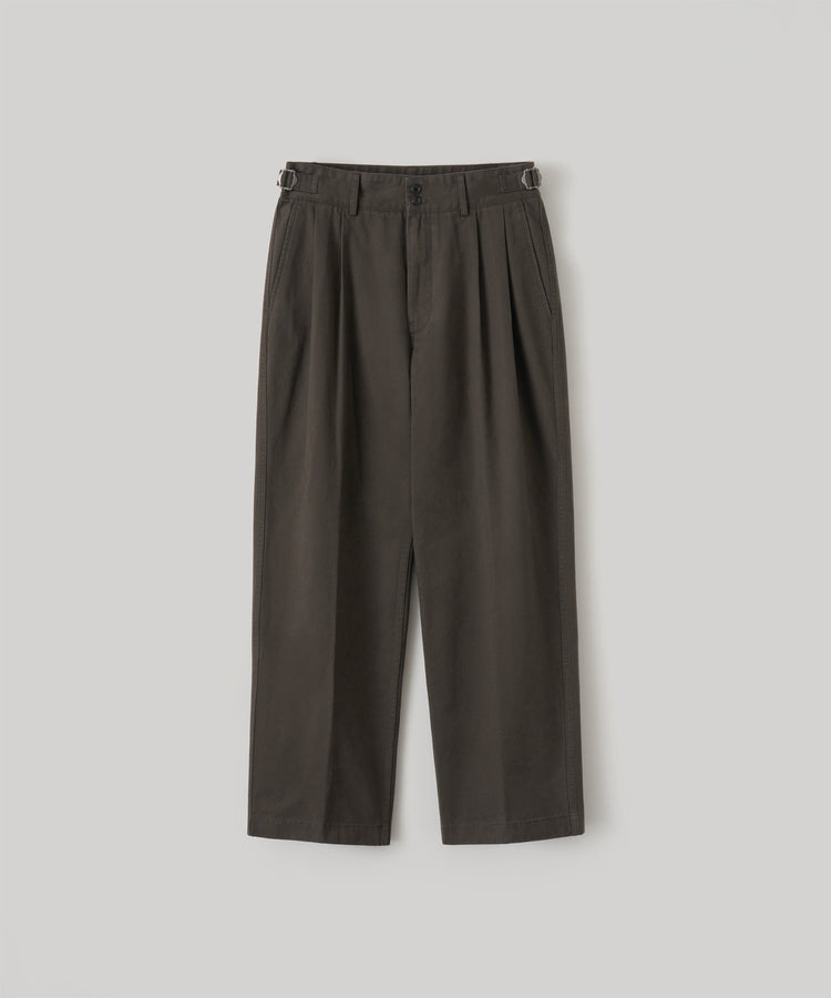 ANOTHER OFFICE Narrow Stripe Tapered Slacks