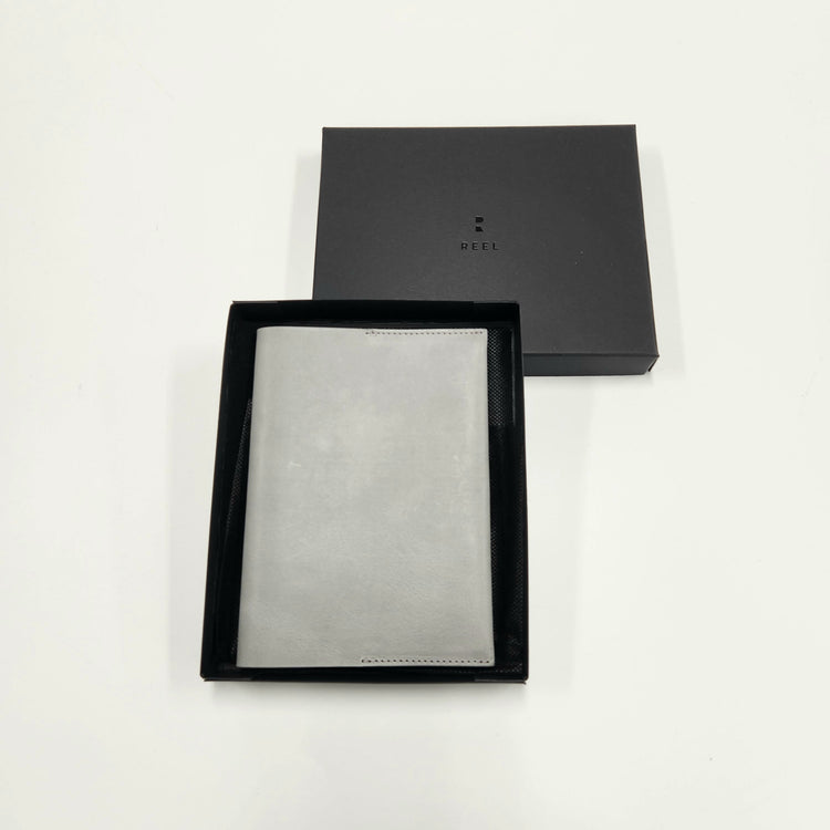 REEL/ Book cover A6（ブックカバー）