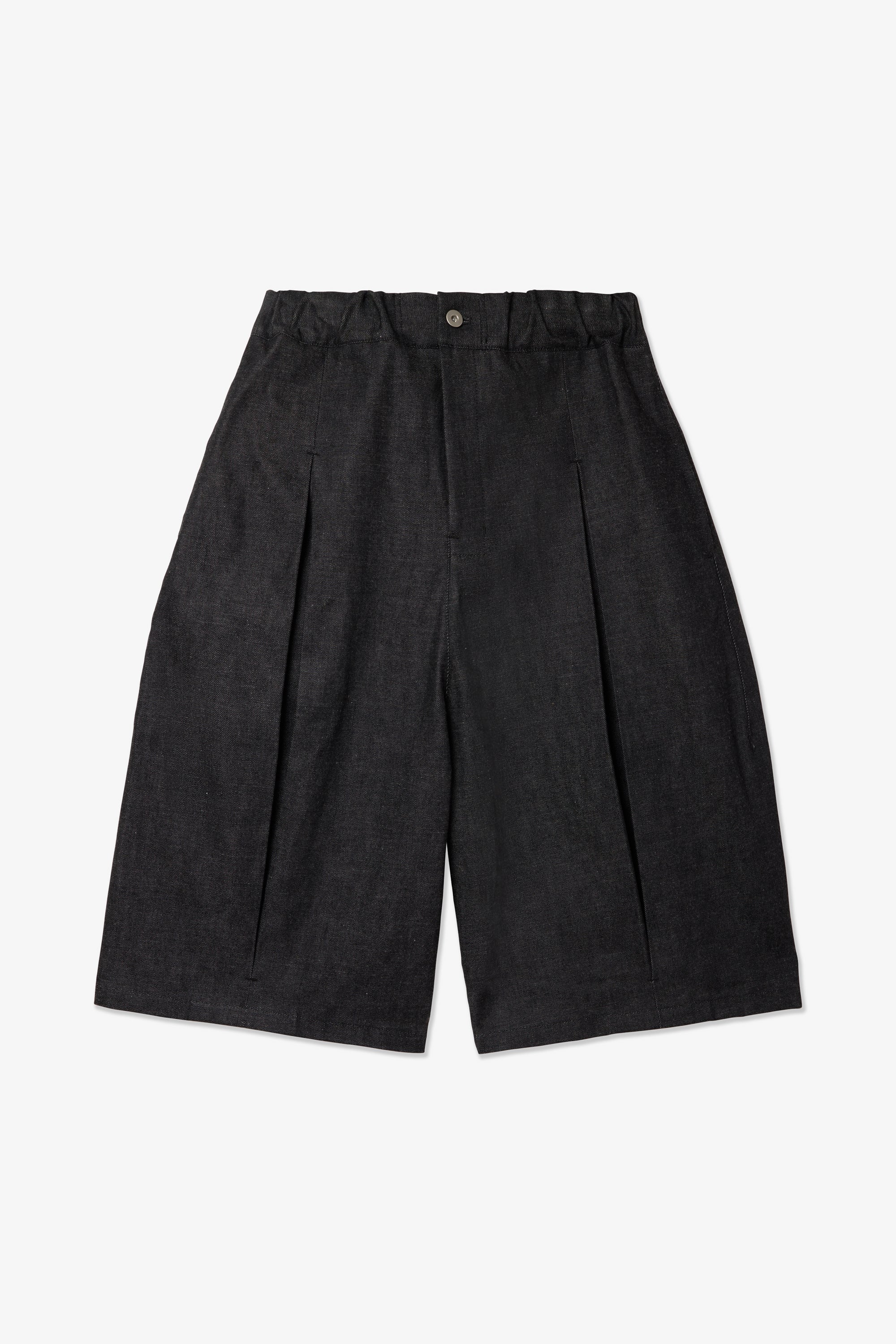 sage NATION Box Pleat Short Denim - Raw Black – CASDAY