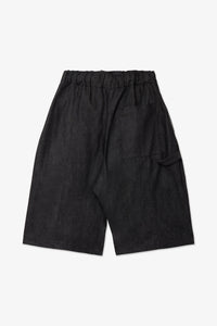 sage NATION  Box Pleat Short Denim - Raw Black