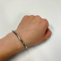 FIRST AMERICAN TRADERS / Sterling Silver Bangle CE