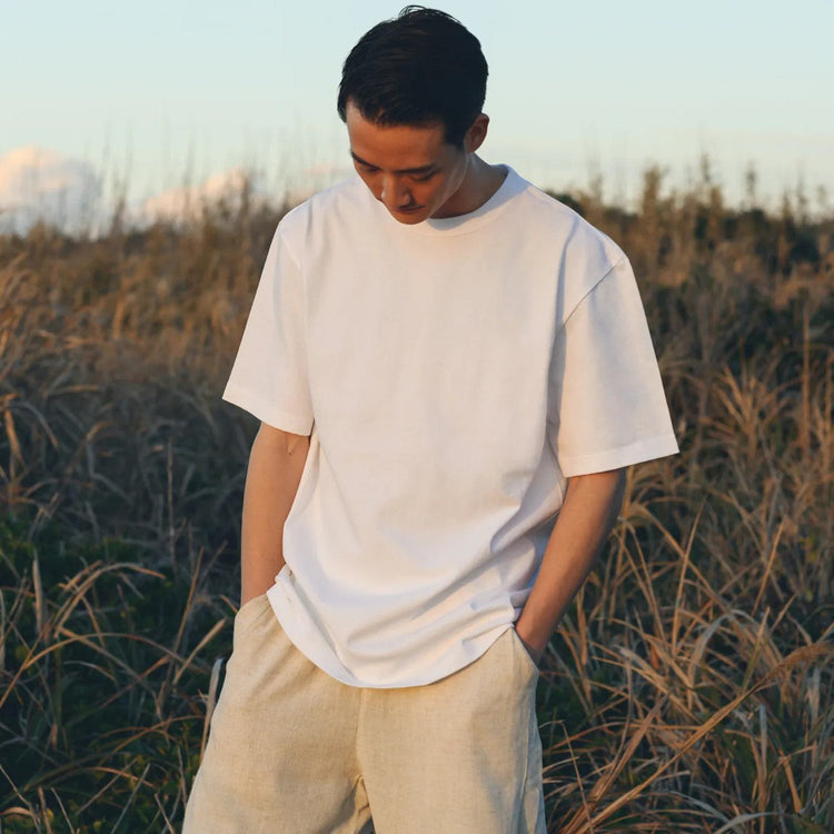 armi / HARD MAN CREW NECK BIG T - UNISEX WHITE