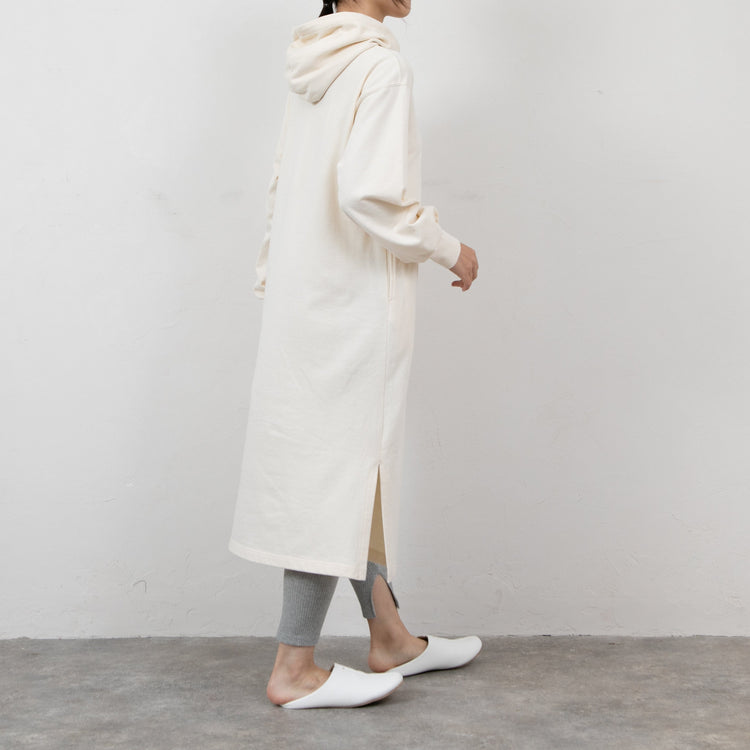 meme rirerire/ コットンミニ裏毛 SMILEロゴプリント パーカーワンピ