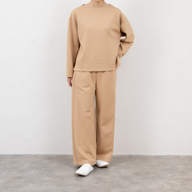 meme rirerire/ マスタリー ソフトダンボールニット ボートネック ワイドプルオーバー