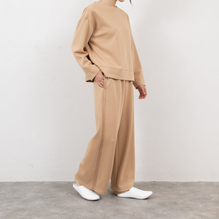 meme rirerire/ マスタリー ソフトダンボールニット ボートネック ワイドプルオーバー