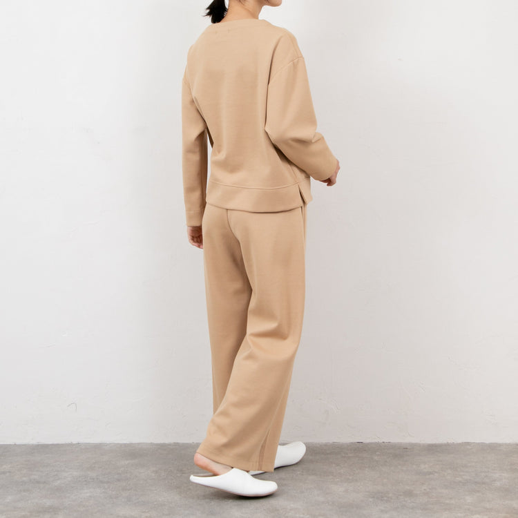 meme rirerire/ マスタリー ソフトダンボールニット ボートネック ワイドプルオーバー