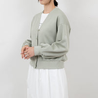 meme rirerire/ マスタリー ソフトダンボールニット Vネックバルーンカーデ