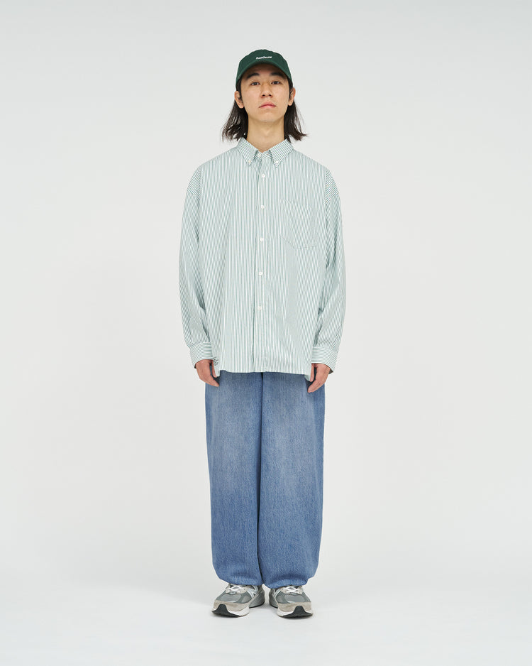 FreshService  CORPORATE DENIM EASY PANT LIGHT WASH