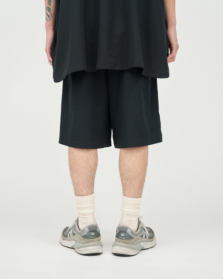 FreshService  COOLFIBER TWO TUCK EASY SHORTS BLACK