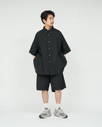 FreshService UTILITY OVER SHORTS BLACK