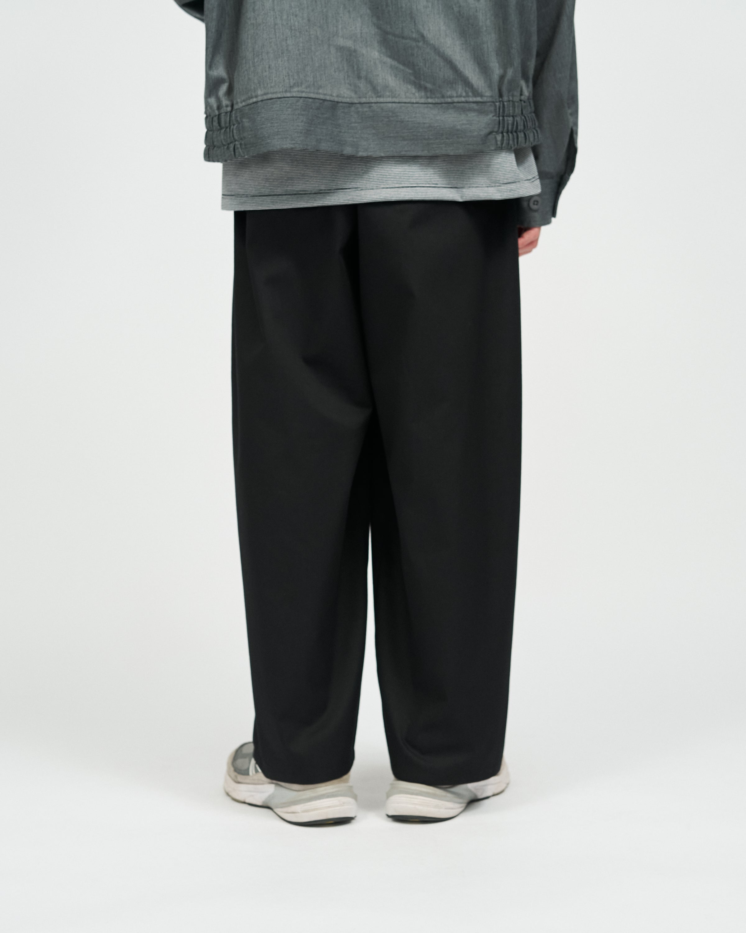FreshService CORPORATE WIDE EASY PANTS BLACK – CASDAY / キャスデイ