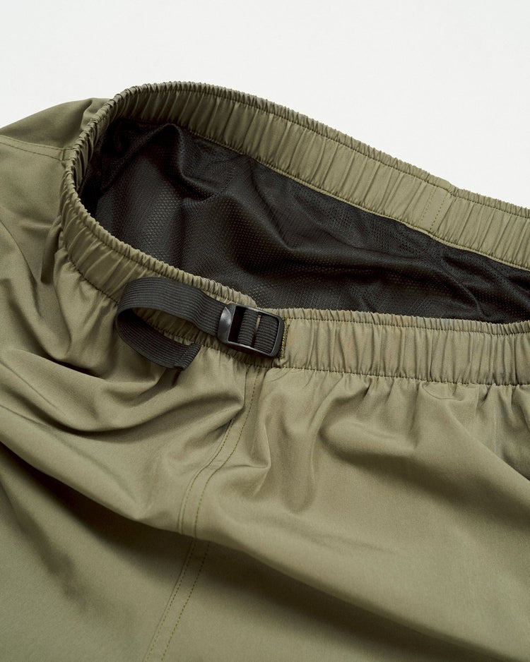 FreshService / ALL WEATHER SHORTS KHAKI