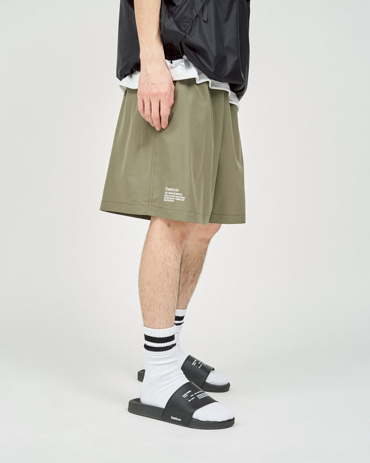 FreshService / ALL WEATHER SHORTS KHAKI