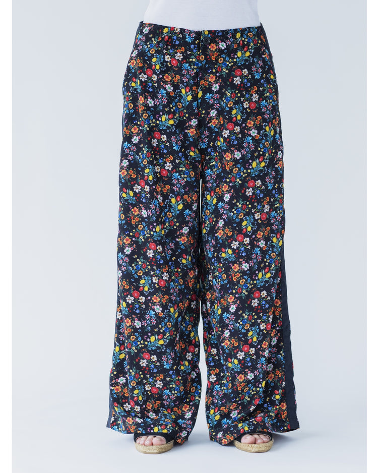 MEYAME  SIDE LINE WIDE PANTS  (FLOWER)  BLACK