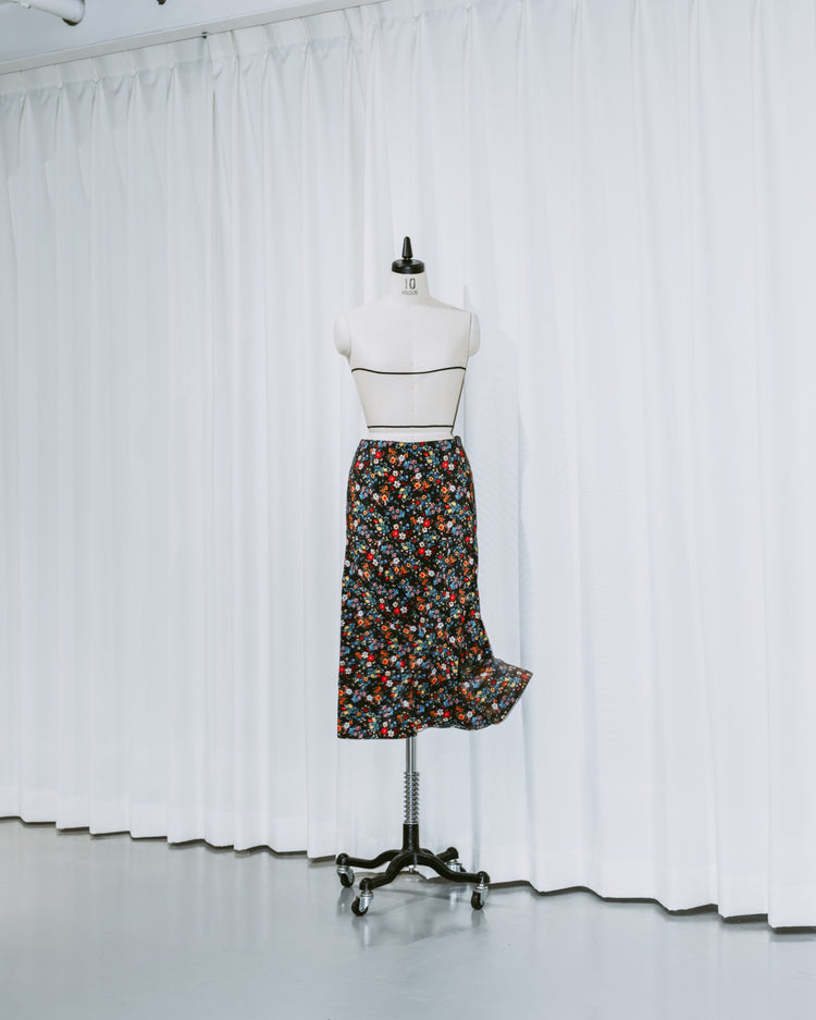 MEYAME  BEAUTIFUL SKIRT (FLOWER)