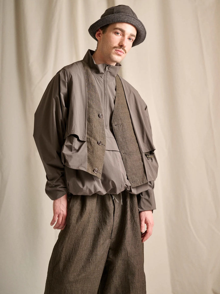 HAVERSACK  872627 (ナイロンストレッチ スタンドカラーブルゾン) CHARCOAL