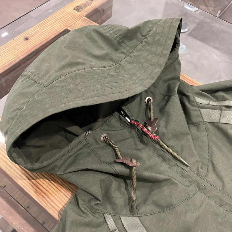NANGA / TAKIBI FIELD ANORAK PARKA / タキビフィールドアノラックパーカー KHAKI