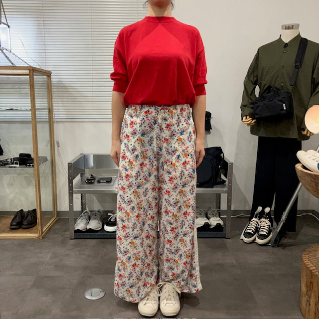 MEYAME  SIDE LINE WIDE PANTS  (FLOWER)  WHITE