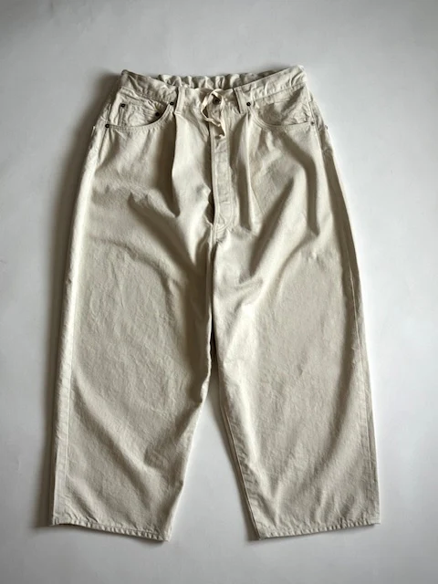 HAVERSACK   862600 (ワイドテーパード ホワイトデニムパンツ)