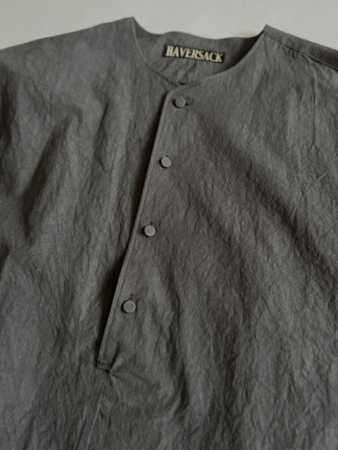 HAVERSACK  822623 (40タイプライター ノーカラーシャツ) CHARCOAL
