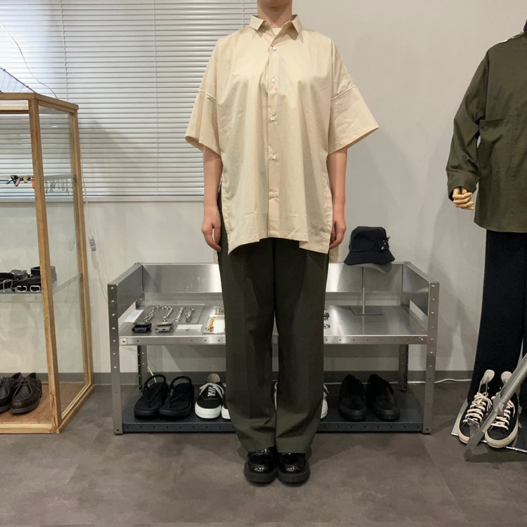 HAVERSACK / Regular Collar High Slit Shirt