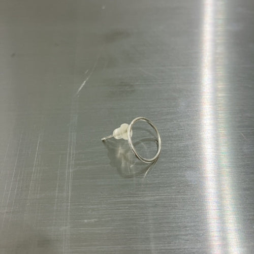 tiinei / Specimen Earrings Silver Round (Single Ear) -