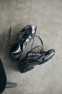 MIZUNO WAVE RIDER 10 BLACK / BLACK SAND / METALLIC GRAY