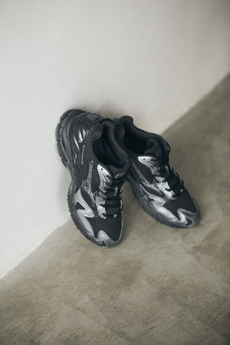 MIZUNO  WAVE RIDER 10 BLACK / BLACK SAND / METALLIC GRAY