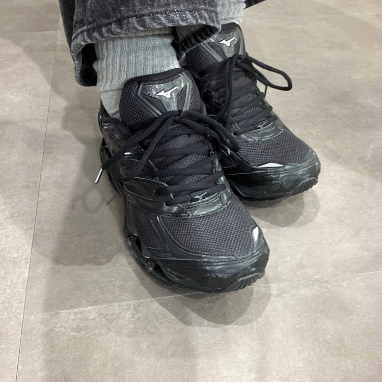 MIZUNO/ WAVE PROPHECY LS BLACK