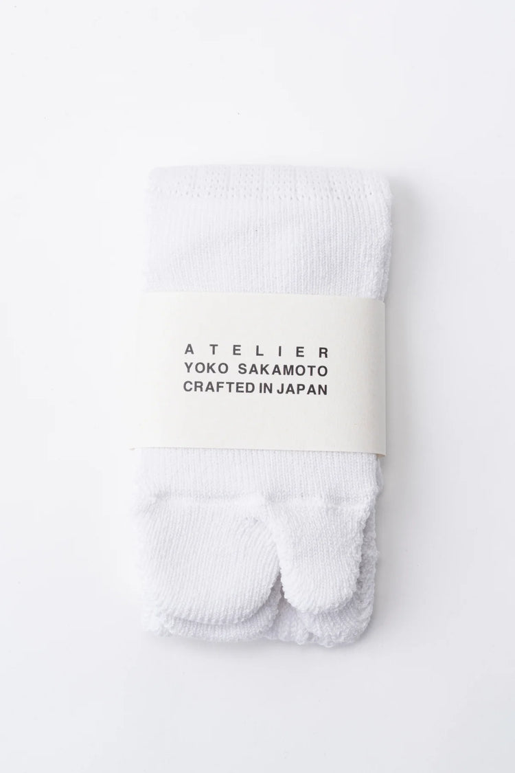 YOKO SAKAMOTO WOOL TABI PILE SOCKS WHITE
