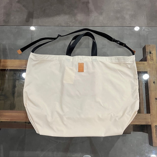 MEYAME / LIGHT BIG TOTE