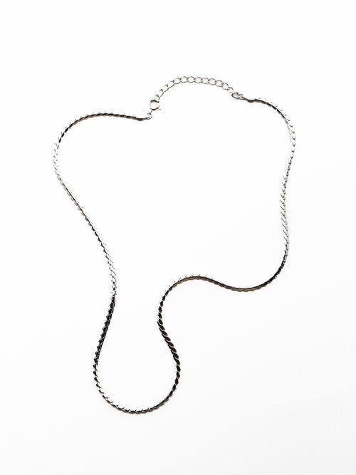 THE OBJECT  Narrow Snake Necklace No. TO_PAR_25106