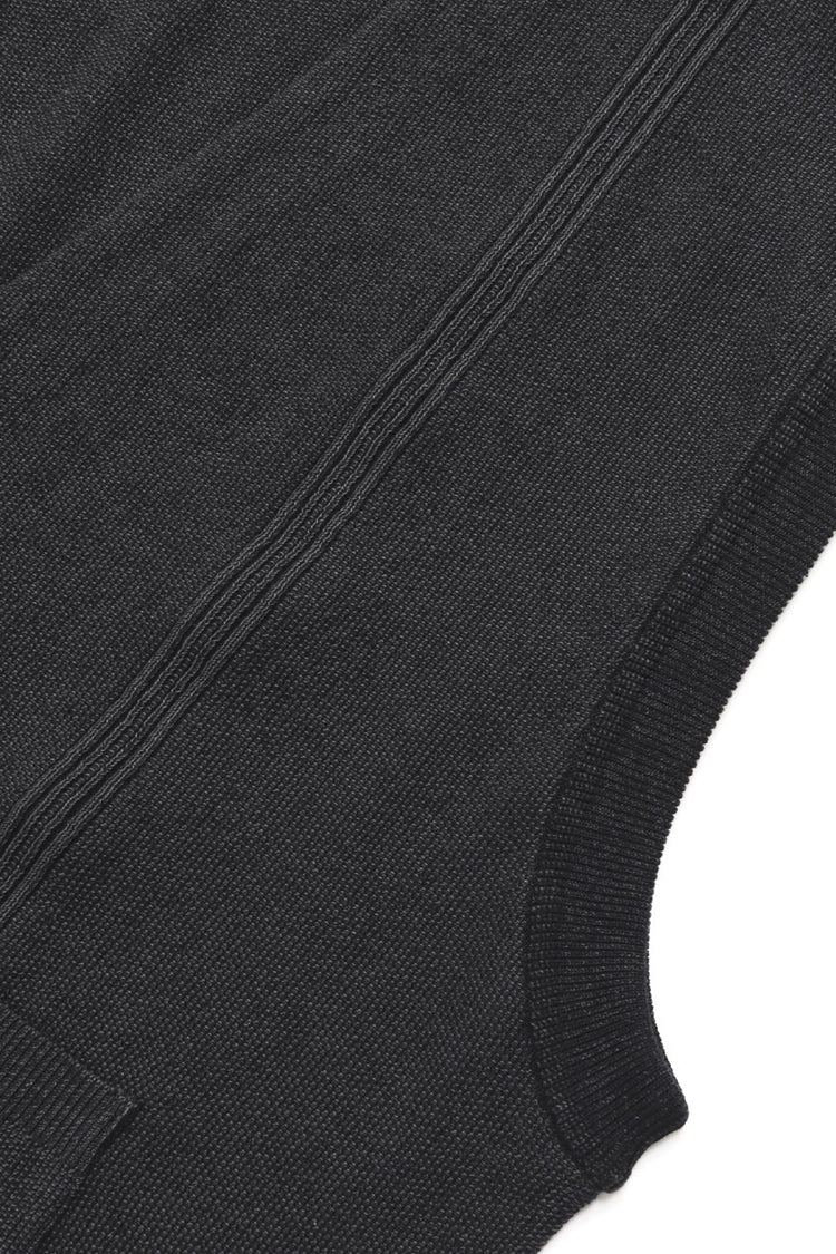 YASHIKI Shirotsume V-neck Vest (White Clover) YSK-26SS-KN09 BLACK