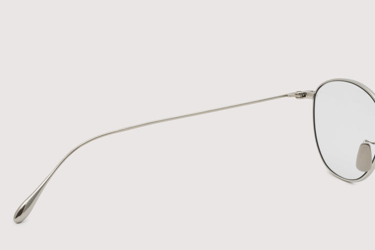 NOCHINO OPTICAL KOUGETSU #1. PLUTINUM SILVER × CLEAR TO D.GREY (Photochromic Model)