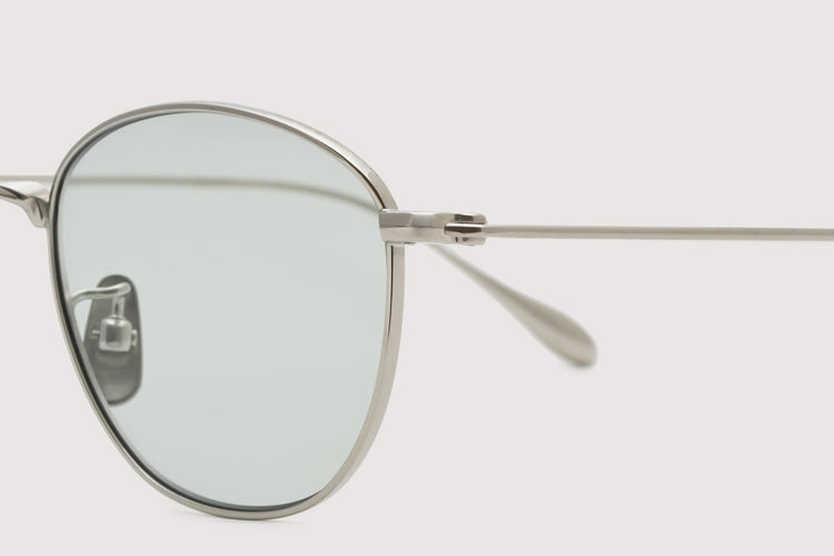 NOCHINO OPTICAL KOUGETSU #2. PLUTINUM SILVER × GREY GREEN to D.GREY (dimming)