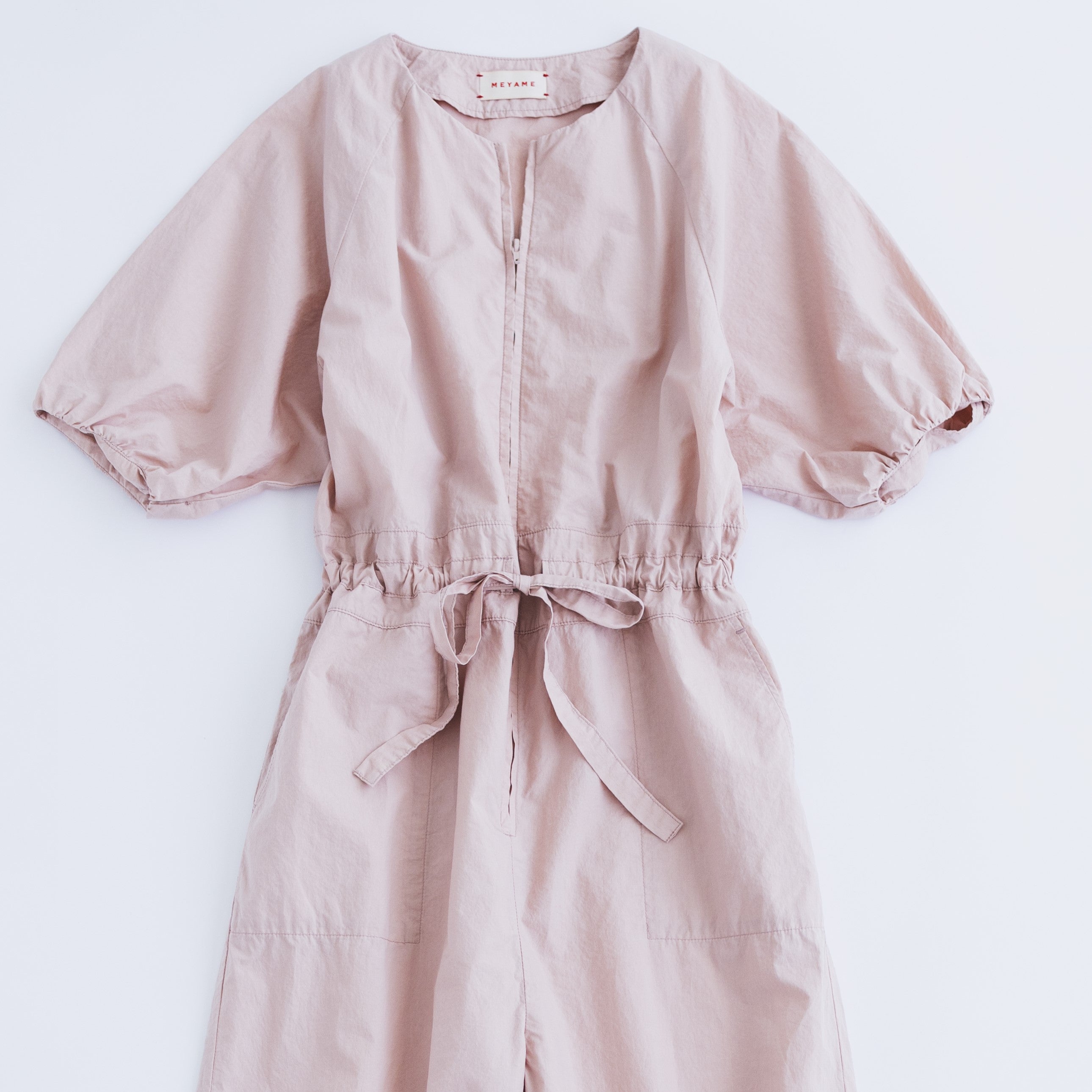 MEYAME HALF ZIP ALL IN ONE PINK – CASDAY / キャスデイ (casday.jp)